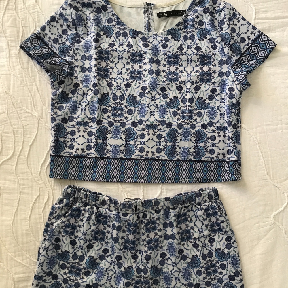 Summary Blue Floral Set